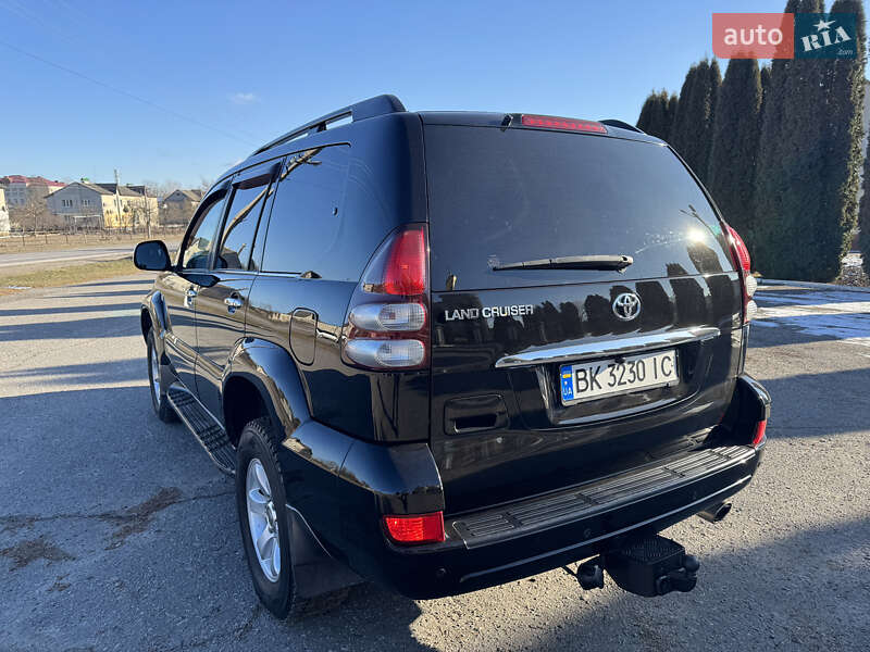 Позашляховик / Кросовер Toyota Land Cruiser Prado 2008 в Дубні