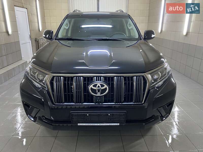 Toyota Land Cruiser Prado 2023