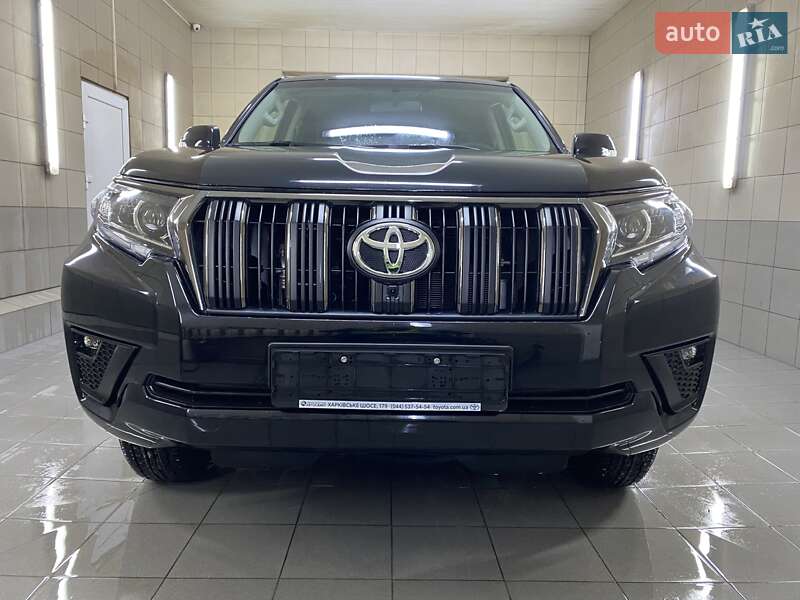 Позашляховик / Кросовер Toyota Land Cruiser Prado 2023 в Умані