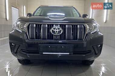 Позашляховик / Кросовер Toyota Land Cruiser Prado 2023 в Умані