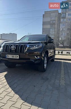 Внедорожник / Кроссовер Toyota Land Cruiser Prado 2020 в Хмельницком