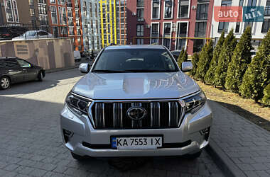 Toyota Land Cruiser Prado 2022