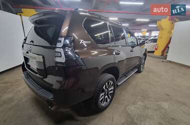 Внедорожник / Кроссовер Toyota Land Cruiser Prado 2022 в Киеве