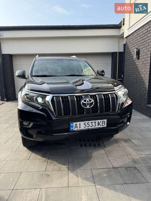 Позашляховик / Кросовер Toyota Land Cruiser Prado 2019 в 