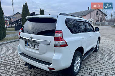 Внедорожник / Кроссовер Toyota Land Cruiser Prado 2016 в 