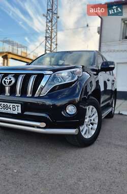 Позашляховик / Кросовер Toyota Land Cruiser Prado 2015 в Ужгороді