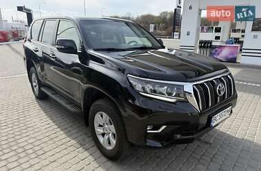 Позашляховик / Кросовер Toyota Land Cruiser Prado 2019 в Львові