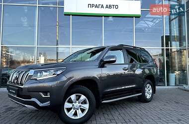 Позашляховик / Кросовер Toyota Land Cruiser Prado 2019 в Києві