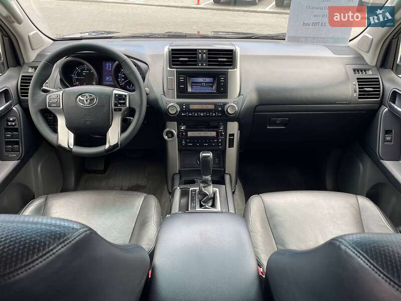 Внедорожник / Кроссовер Toyota Land Cruiser Prado 2012 в Одессе