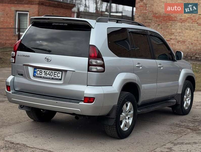 Позашляховик / Кросовер Toyota Land Cruiser Prado 2006 в Чернігові