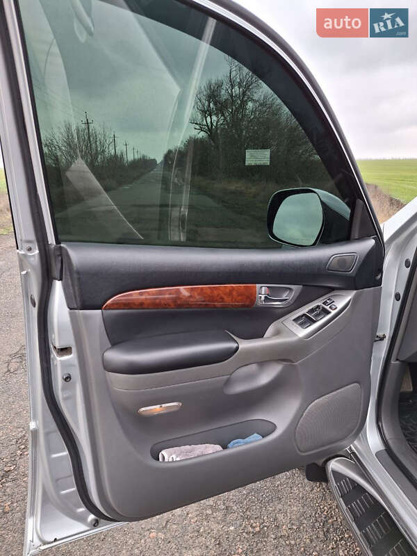 Внедорожник / Кроссовер Toyota Land Cruiser Prado 2006 в Доброславе фото 10 Внедорожник / Кроссовер Toyota Land Cruiser Prado 2006 в Доброславе
