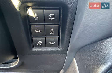 Внедорожник / Кроссовер Toyota Land Cruiser Prado 2022 в 
