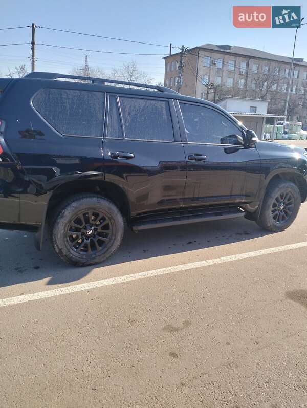 Позашляховик / Кросовер Toyota Land Cruiser Prado 2021 в Житомирі