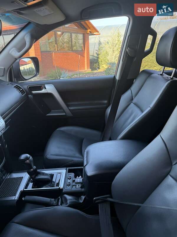 Toyota Land Cruiser Prado 2022