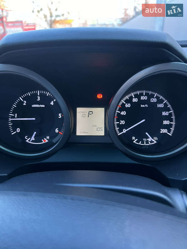 Позашляховик / Кросовер Toyota Land Cruiser Prado 2013 в Києві