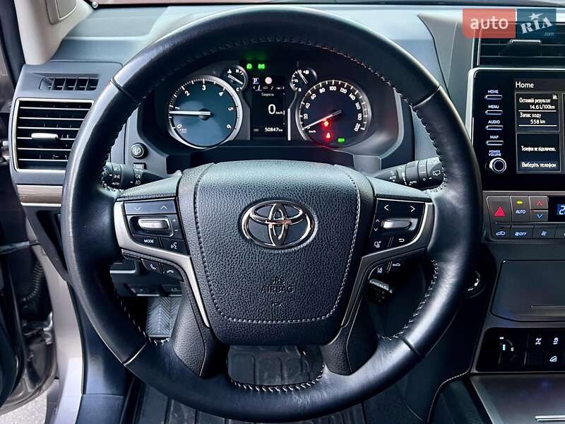 Позашляховик / Кросовер Toyota Land Cruiser Prado 2021 в Києві