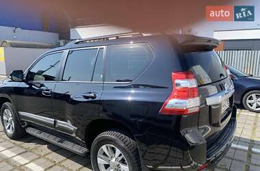 Позашляховик / Кросовер Toyota Land Cruiser Prado 2017 в Києві