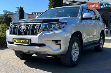 Внедорожник / Кроссовер Toyota Land Cruiser Prado 2020 в 