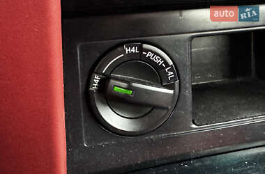 Внедорожник / Кроссовер Toyota Land Cruiser Prado 2012 в 