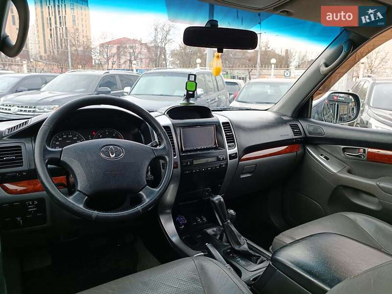 Внедорожник / Кроссовер Toyota Land Cruiser Prado 2006 в Харькове