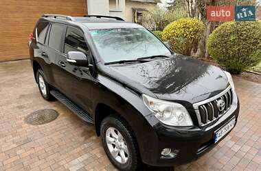 Внедорожник / Кроссовер Toyota Land Cruiser Prado 2012 в 