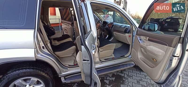 Внедорожник / Кроссовер Toyota Land Cruiser Prado 2005 в Черновцах