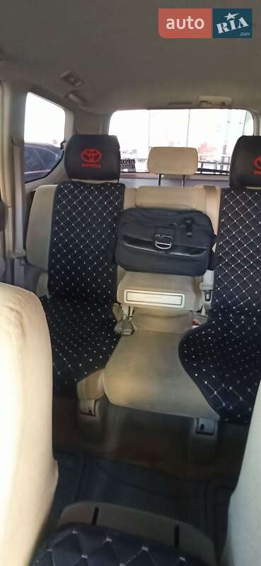 Внедорожник / Кроссовер Toyota Land Cruiser Prado 2005 в Черновцах