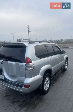Внедорожник / Кроссовер Toyota Land Cruiser Prado 2005 в 