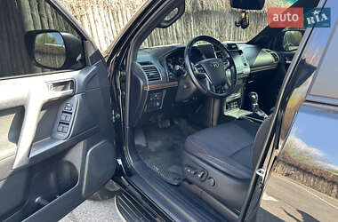 Позашляховик / Кросовер Toyota Land Cruiser Prado 2021 в 