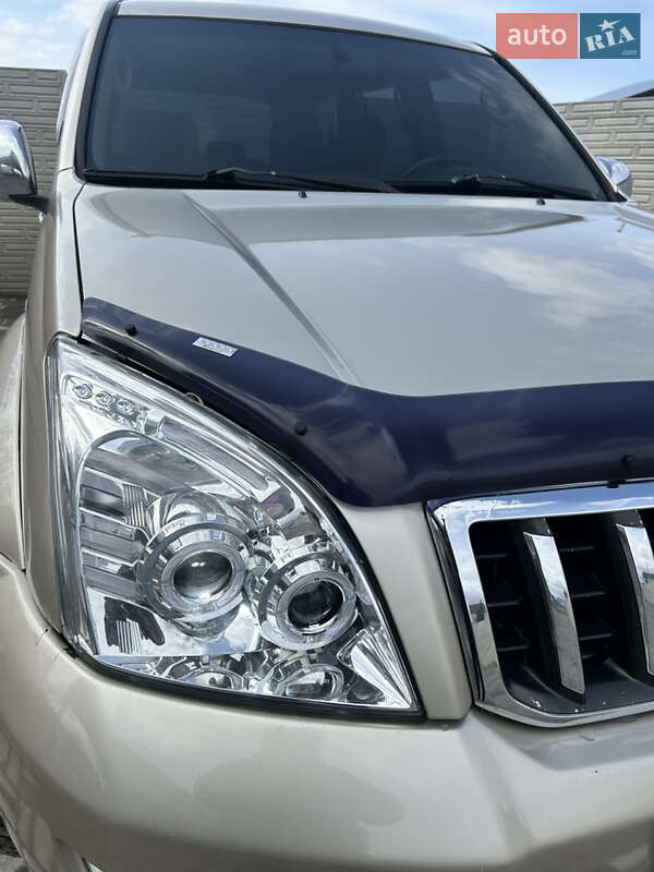 Внедорожник / Кроссовер Toyota Land Cruiser Prado 2006 в Ровно