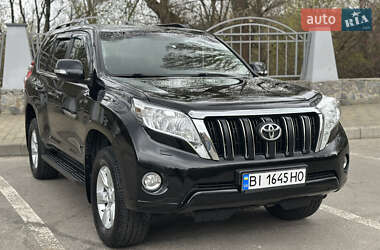 Внедорожник / Кроссовер Toyota Land Cruiser Prado 2017 в 