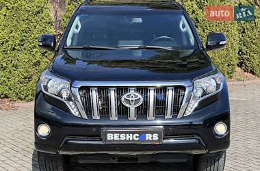 Позашляховик / Кросовер Toyota Land Cruiser Prado 2016 в 