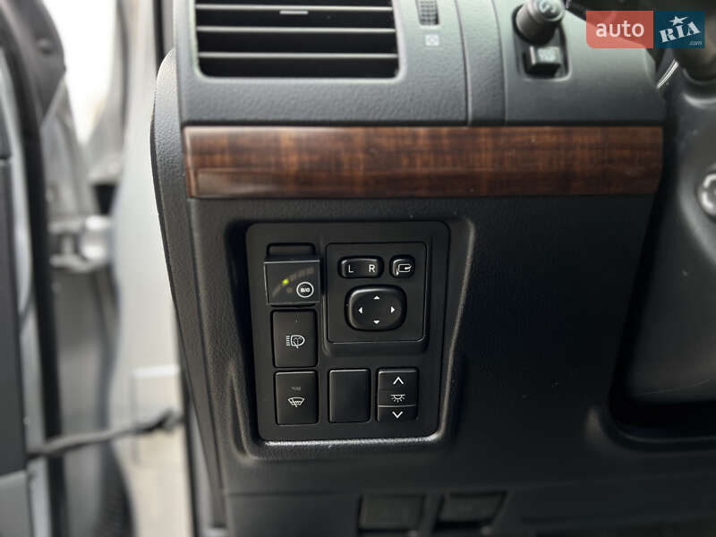 Внедорожник / Кроссовер Toyota Land Cruiser Prado 2010 в Одессе