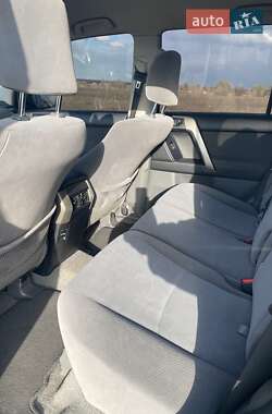 Позашляховик / Кросовер Toyota Land Cruiser Prado 2013 в 