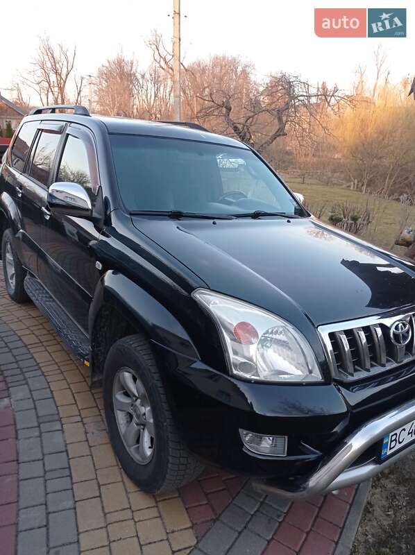 Позашляховик / Кросовер Toyota Land Cruiser Prado 2005 в Стебнику