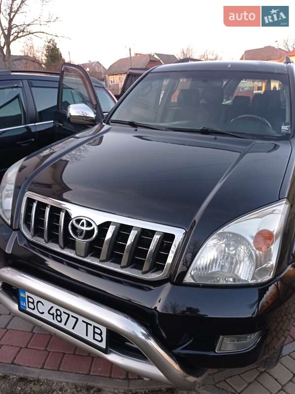 Позашляховик / Кросовер Toyota Land Cruiser Prado 2005 в Стебнику