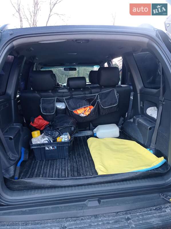 Позашляховик / Кросовер Toyota Land Cruiser Prado 2005 в Стебнику