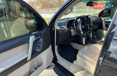 Внедорожник / Кроссовер Toyota Land Cruiser Prado 2010 в 