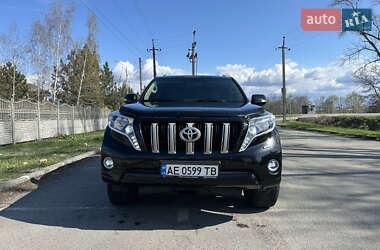 Внедорожник / Кроссовер Toyota Land Cruiser Prado 2010 в 