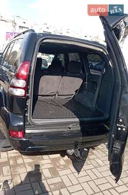Внедорожник / Кроссовер Toyota Land Cruiser Prado 2006 в 