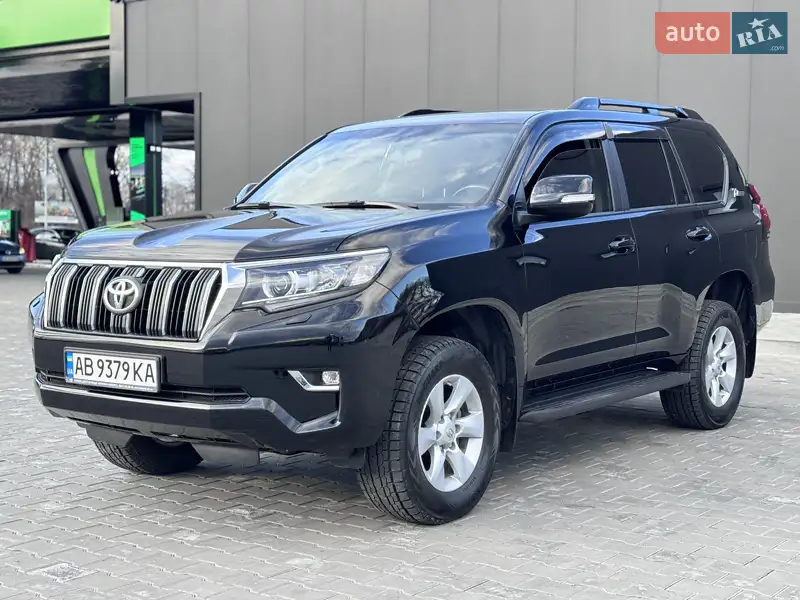 Позашляховик / Кросовер Toyota Land Cruiser Prado 2021 в 