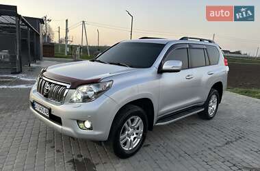 Внедорожник / Кроссовер Toyota Land Cruiser Prado 2010 в 