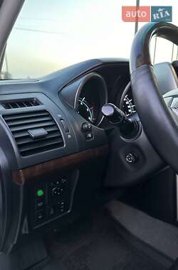 Внедорожник / Кроссовер Toyota Land Cruiser Prado 2010 в 
