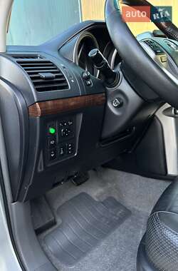 Внедорожник / Кроссовер Toyota Land Cruiser Prado 2010 в 