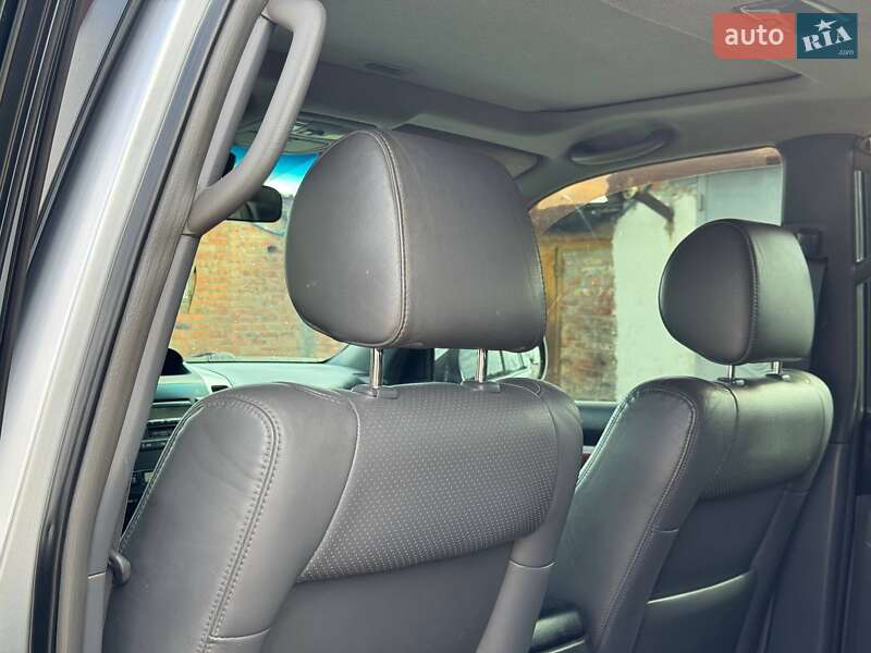 Внедорожник / Кроссовер Toyota Land Cruiser Prado 2007 в Ахтырке