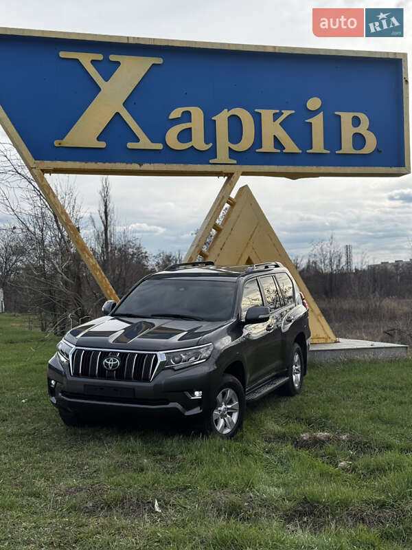 Внедорожник / Кроссовер Toyota Land Cruiser Prado 2022 в Харькове