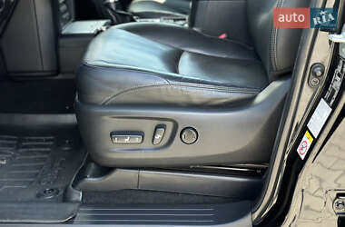 Внедорожник / Кроссовер Toyota Land Cruiser Prado 2019 в 