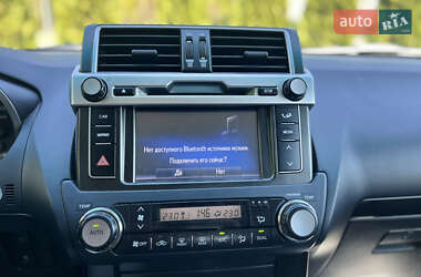 Внедорожник / Кроссовер Toyota Land Cruiser Prado 2014 в 