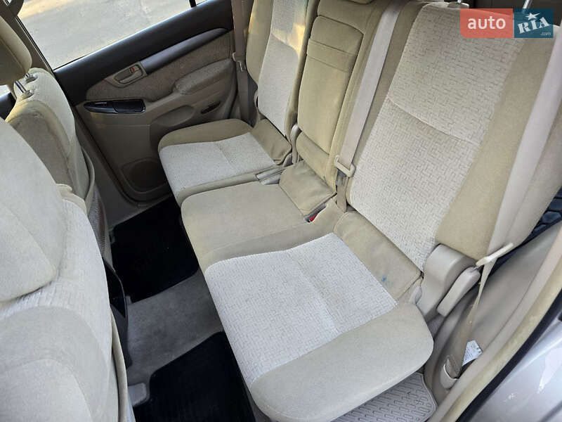 Внедорожник / Кроссовер Toyota Land Cruiser Prado 2004 в Киеве