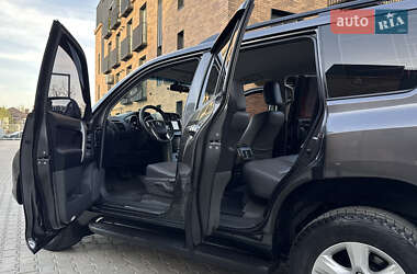 Внедорожник / Кроссовер Toyota Land Cruiser Prado 2014 в 